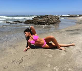 Tessa Blanchard feet photo thumbnail