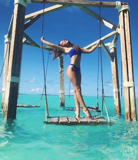 Tessa Brooks feet photo thumbnail