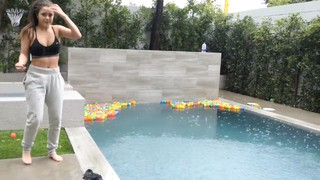 Tessa Brooks feet photo thumbnail