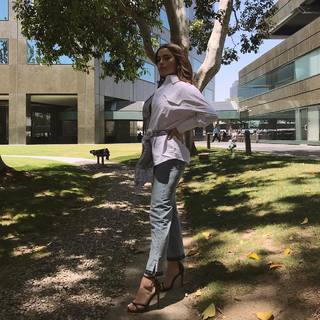 Tessa Brooks feet photo thumbnail