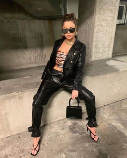 Tessa Brooks feet photo thumbnail