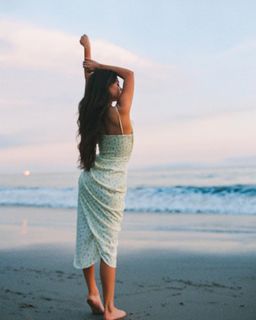 Tessa Brooks feet photo thumbnail