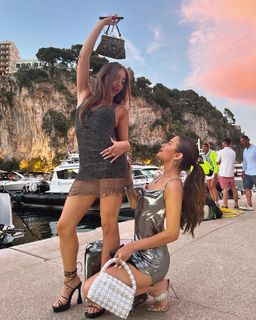 Tessa Brooks feet photo thumbnail