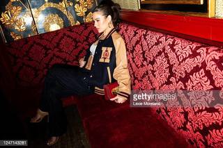 Tessa Brooks feet photo thumbnail