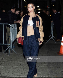 Tessa Brooks feet photo thumbnail