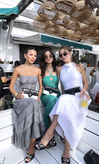 Tessa Brooks feet photo thumbnail