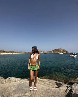 Tessa Brooks feet photo thumbnail