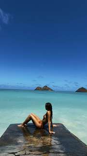 Tessa Brooks feet photo thumbnail