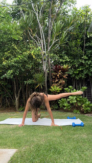 Tessa Brooks feet photo thumbnail