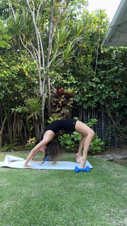 Tessa Brooks feet photo thumbnail