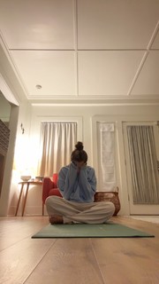 Tessa Brooks feet photo thumbnail