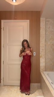 Tessa Brooks feet photo thumbnail