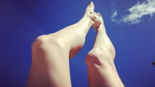 Tessa Gelisio feet photo 11