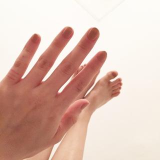 Tessa Ia feet photo 1