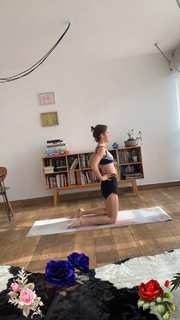 Tessa Ia feet photo 11