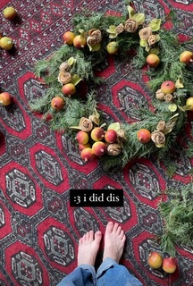 Tessa Ia feet photo 10