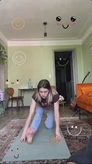 Tessa Ia feet photo 11