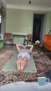 Tessa Ia feet photo 9
