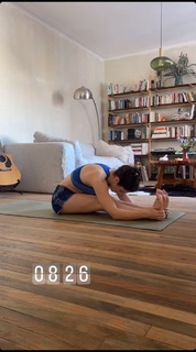 Tessa Ia feet photo 15