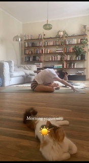 Tessa Ia feet photo 10