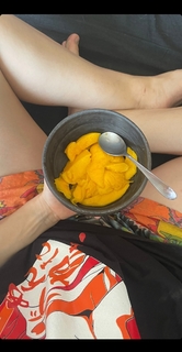 Tessa Ia feet photo 3
