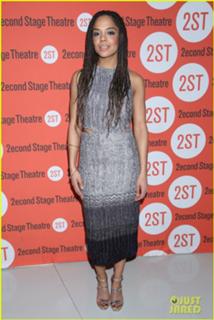 Tessa Thompson feet photo thumbnail