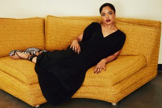 Tessa Thompson feet photo thumbnail