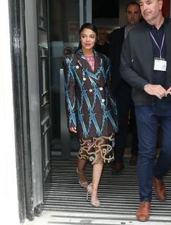 Tessa Thompson feet photo thumbnail