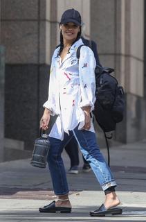 Tessa Thompson feet photo thumbnail