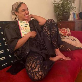 Tessa Thompson feet photo thumbnail