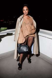 Tessa Thompson feet photo thumbnail