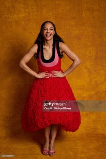 Tessa Thompson feet photo 12