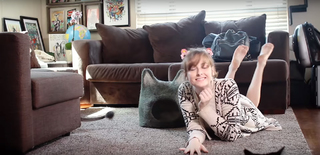 Tessa Violet feet photo 17