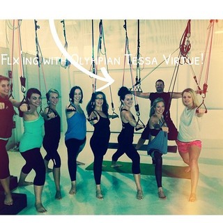 Tessa Virtue feet photo 14