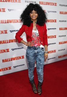 Teyana Taylor feet photo thumbnail