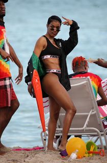Teyana Taylor feet photo thumbnail