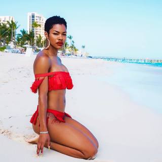 Teyana Taylor feet photo thumbnail