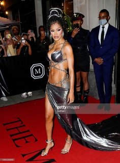 Teyana Taylor feet photo thumbnail