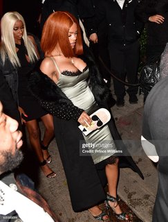 Teyana Taylor feet photo thumbnail
