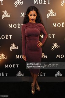 Teyana Taylor feet photo thumbnail