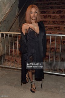 Teyana Taylor feet photo thumbnail