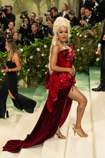 Teyana Taylor feet photo thumbnail