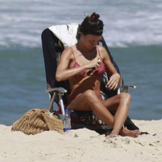 Thaila Ayala feet photo thumbnail