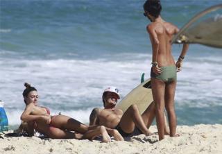 Thaila Ayala feet photo thumbnail