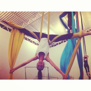 Thaila Ayala feet photo thumbnail