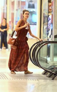 Thaila Ayala feet photo thumbnail