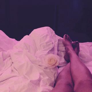 Thaila Ayala feet photo thumbnail