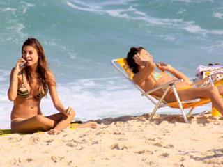 Thaila Ayala feet photo thumbnail