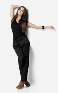 Thaila Ayala feet photo thumbnail