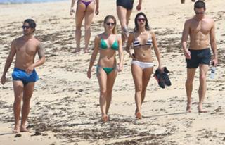 Thaila Ayala feet photo thumbnail